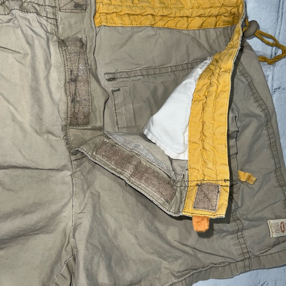 American Eagle Outfitters Tan Cargo Shorts with Drawstring Waist - Picture 3 of 5